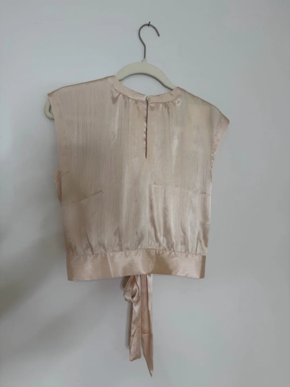 Satin Tie-Back Sleeveless Top - Cream - Picture 4 of 6